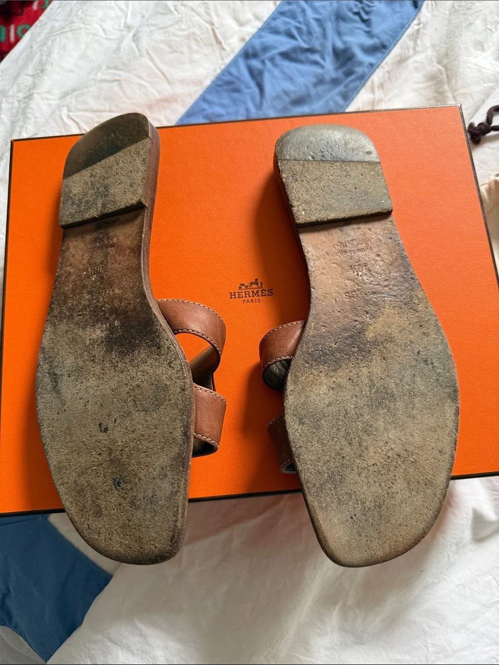 Hermes Women's Brown Leather Oran Slide Sandals - Picture 4 of 8